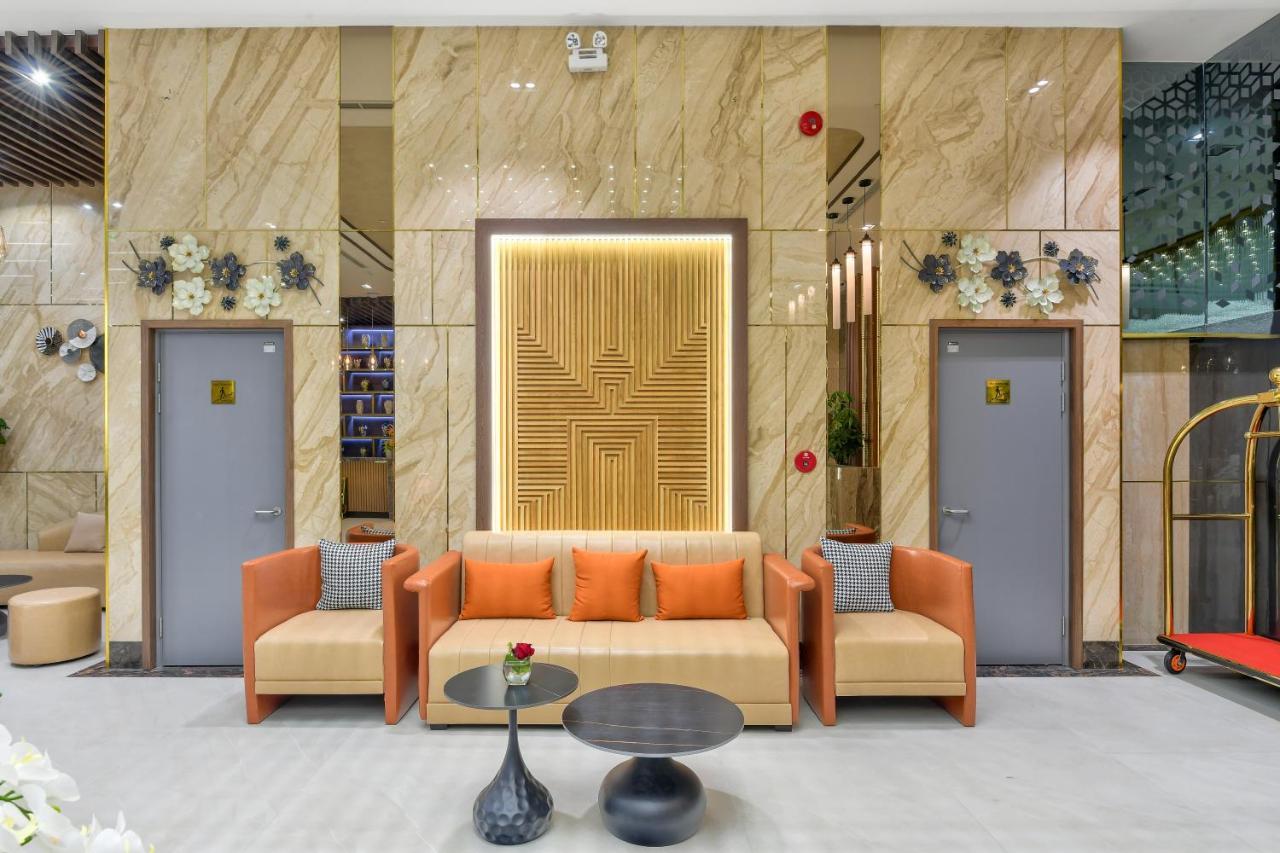Maris Hotel Nha Trang Bagian luar foto