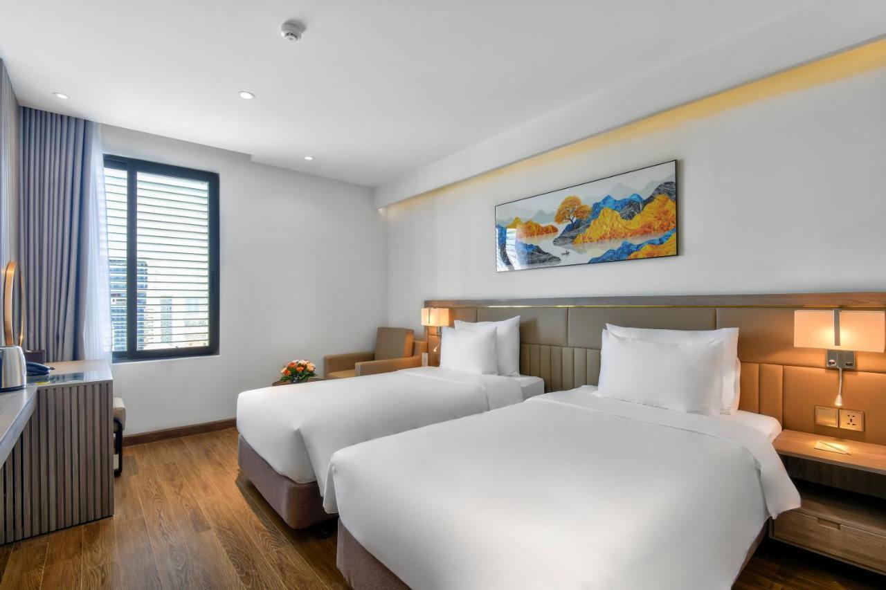 Maris Hotel Nha Trang Bagian luar foto