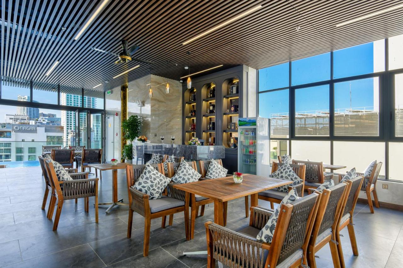 Maris Hotel Nha Trang Bagian luar foto