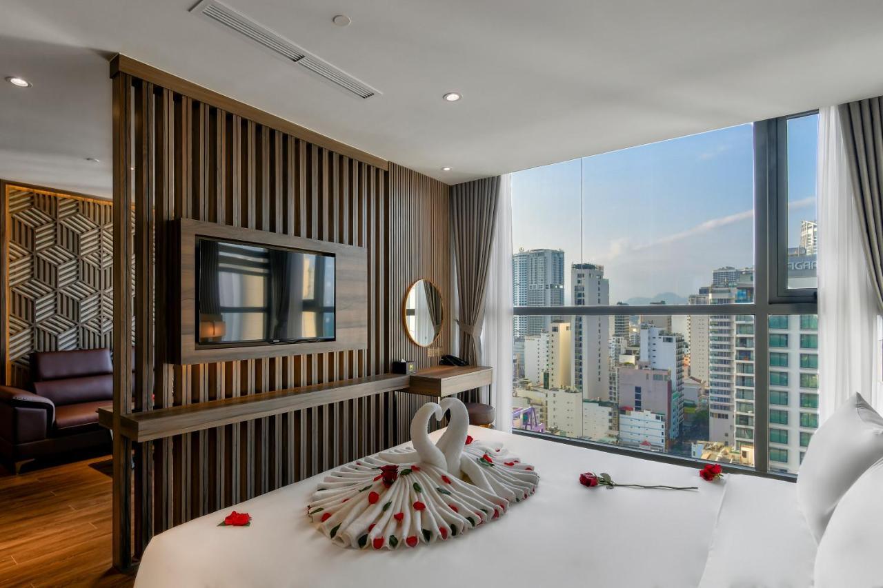Maris Hotel Nha Trang Bagian luar foto